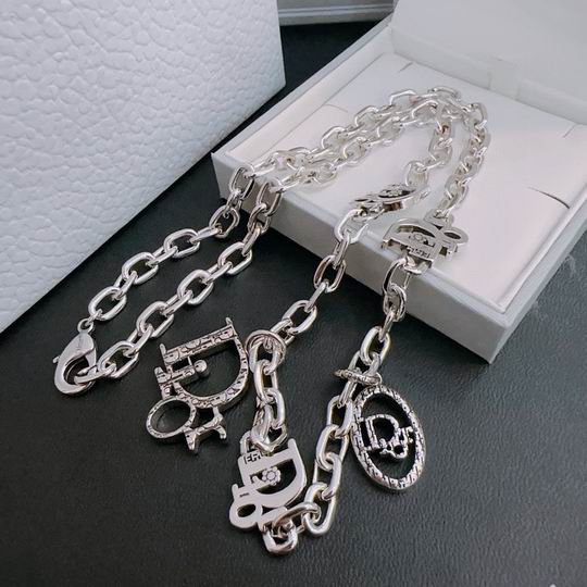 Dior Necklace 11lyh350